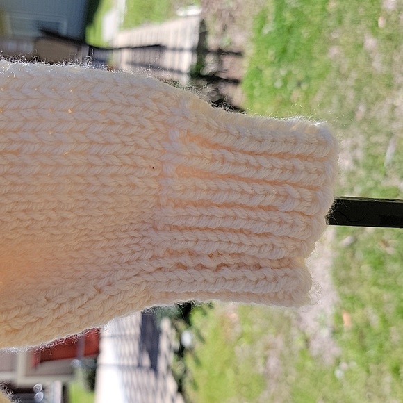 Vintage | Hand Knitted Man's Best Friend Cardigan - Picture 5 of 16